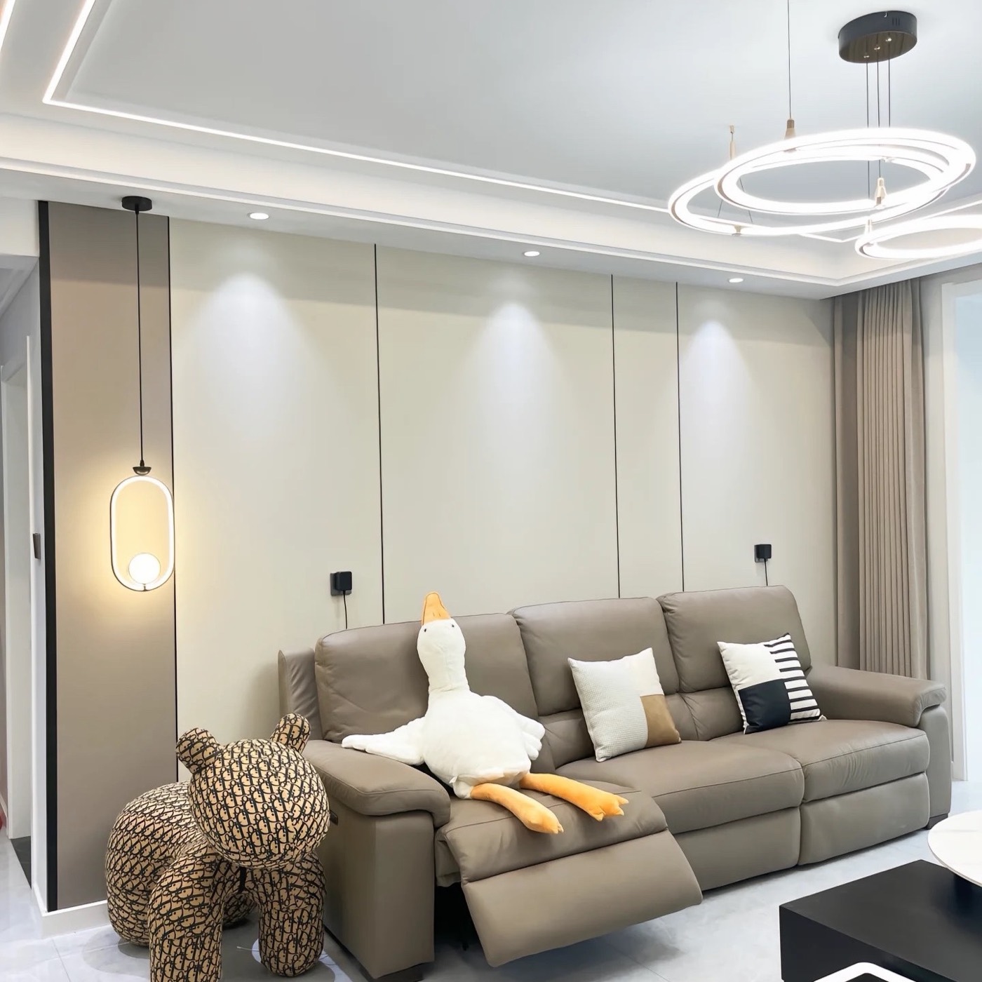 Skin-touch matte wall panel design 11