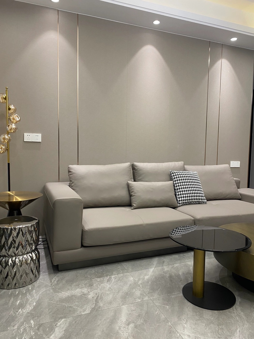 Skin-touch matte wall panel design 19
