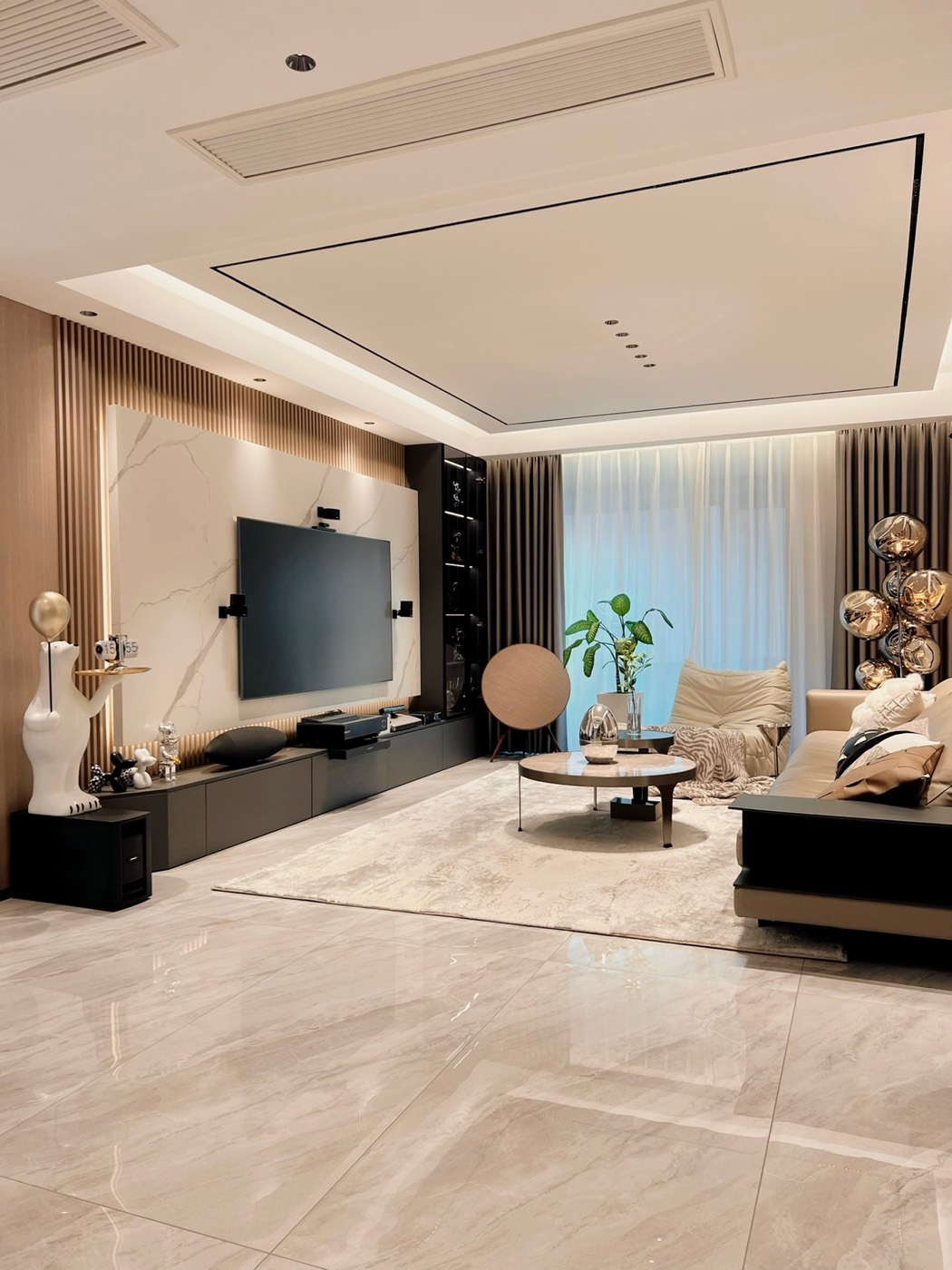 Skin-touch matte wall panel design 32