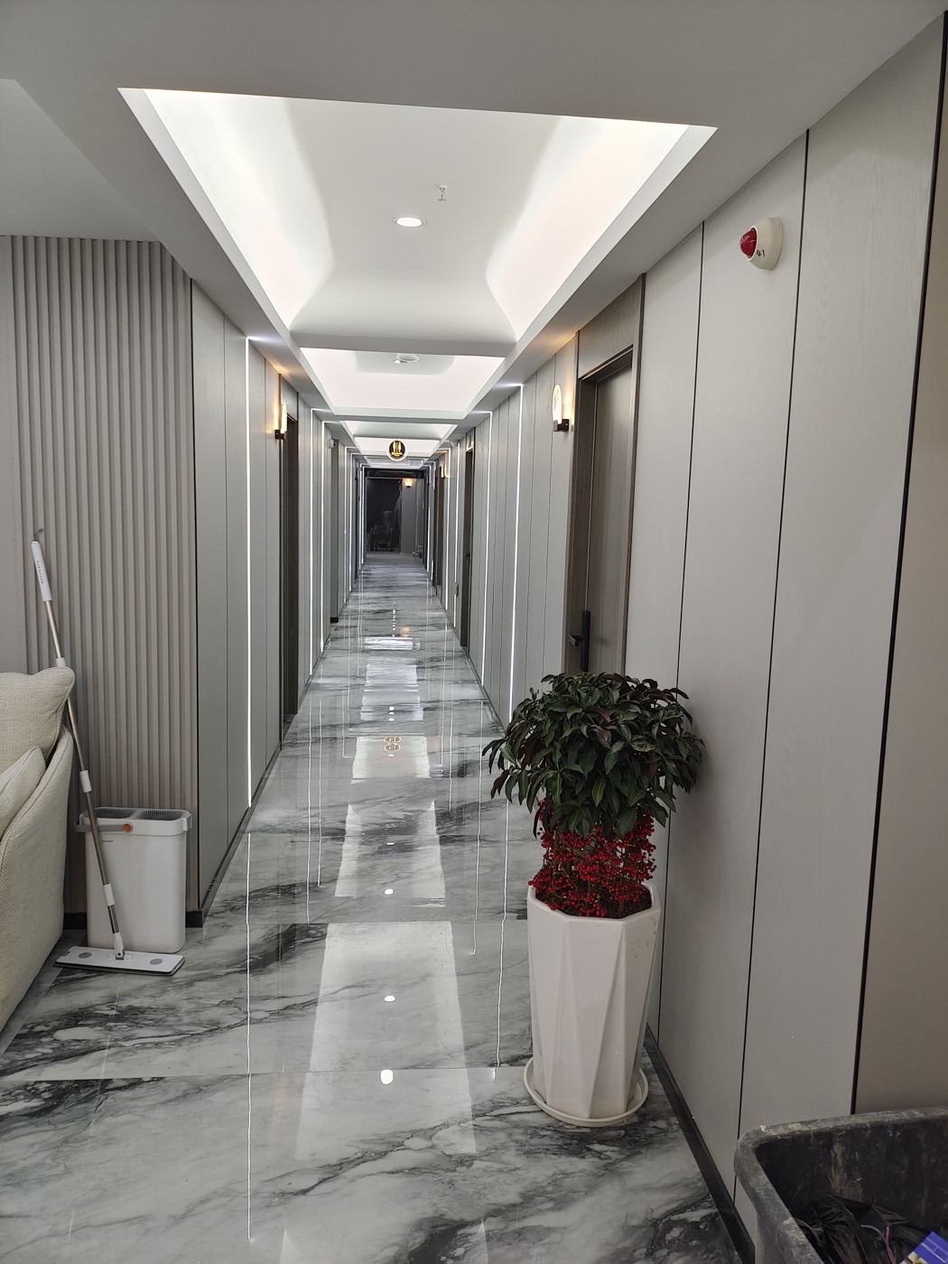 Skin-touch matte wall panel design 37