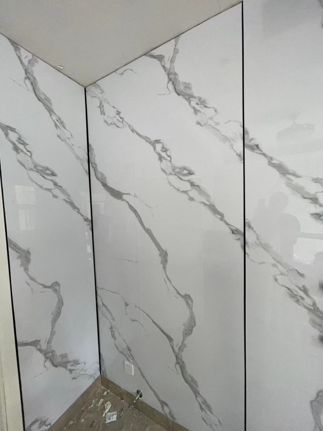 Marble effect wall panel design 42