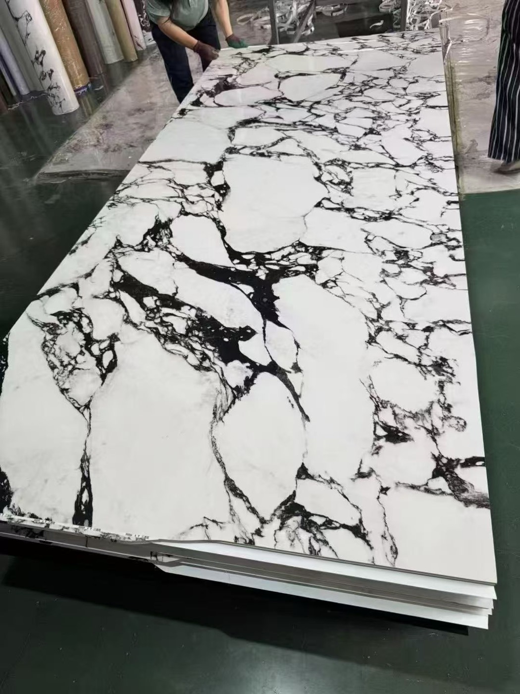 Marble effect wall panel design 46