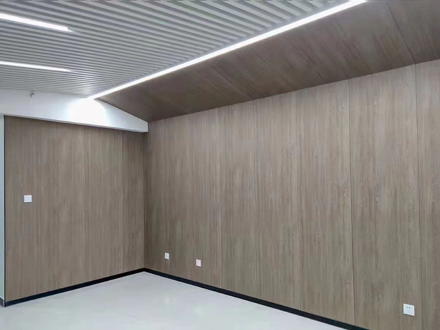 Wood grain wall panel design 8