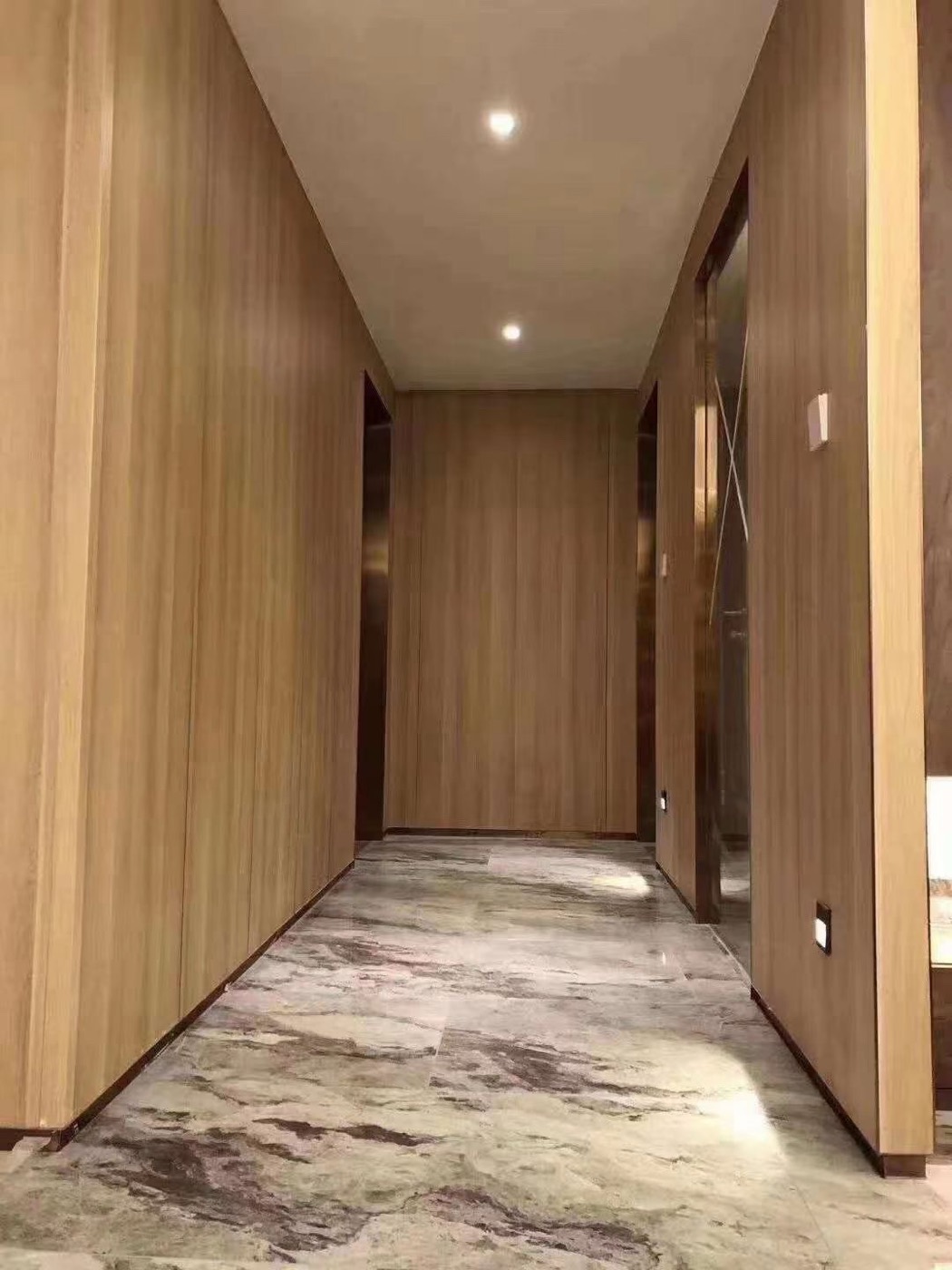 Wood grain wall panel design 39
