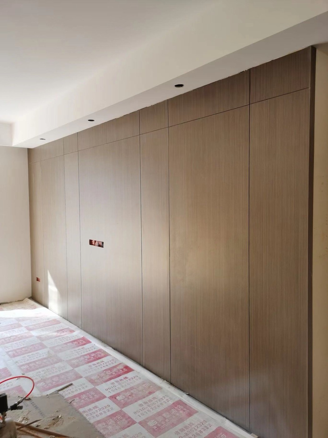 Wood grain wall panel design 44