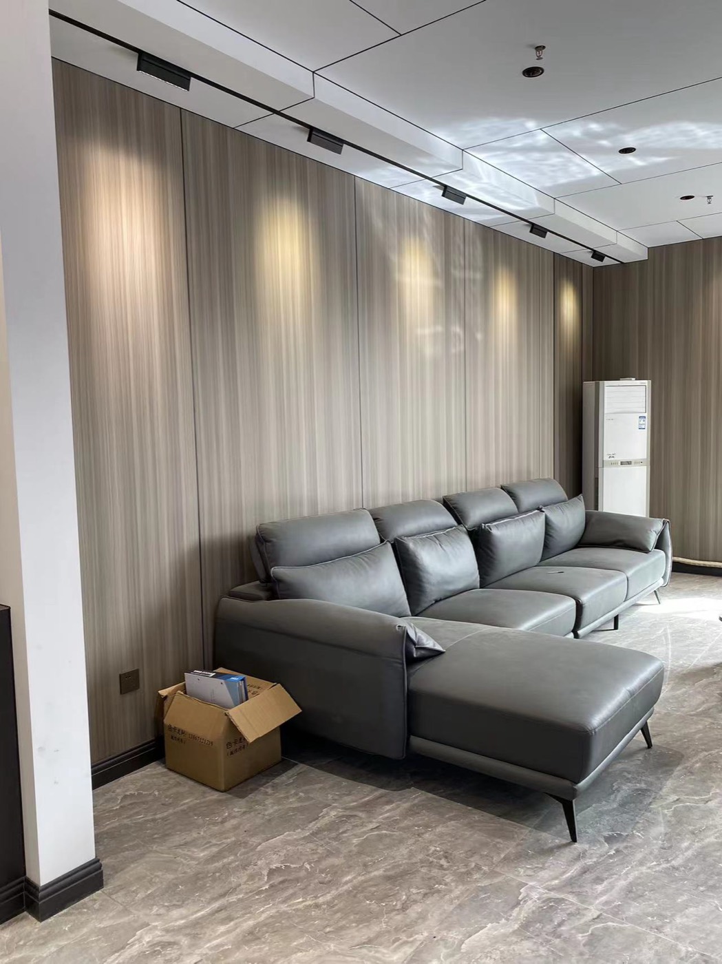 Wood grain wall panel design 58